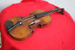 Violon portant marque au fer de STEINER