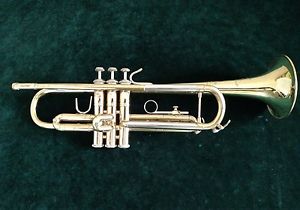 18 Year Old Bach Tr 200 Brass Lacquered Trumpet with Original Hard Case
