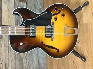 2002 Gibson ES-175 Vintage Sunburst Flamed Maple  Mint w/OHSC