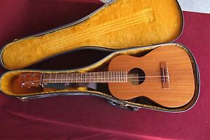 Vtg Kamaka KK Hawaii made Ukulele Baritone HF-4 W/ original case Uke nice