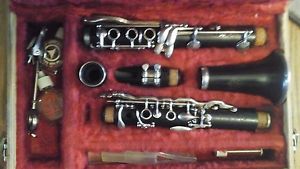 Vintage Wood wind instrument, Double L LeBlanc clarinet serial number 22412 1965
