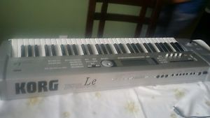 Korg triton 61 Keyboard Synthesizer