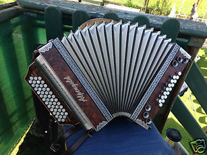 Steirische Harmonika ALPENGOLD Sinova, Stimmung G-C-F-B, Neuwertig!