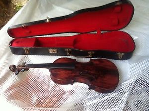 Violon ancien  D . Nicolas Aine