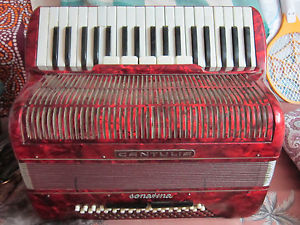 ACCORDION CANTULIA sonatina  RED COLOR  USED GOOD PARTS IN SIDE