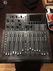 Behringer X-32 PRODUCER Mixer