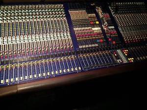 Midas Heritage 2000 40ch Console Mixer