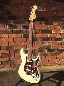Fender American Elite HSS Shawbucker Stratocaster Olympic Pearl OHSC & FREE Ship