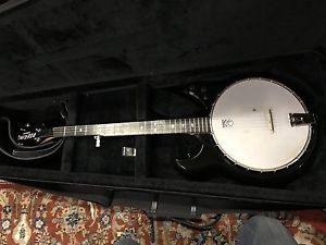Deering Crossfire Electric 5-string Banjo with case - FREE Shipping!