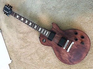 Used but NEARLY NEW IN BOX Gibson Les Paul LPJ Chocolate Satin 2013, Used Once!