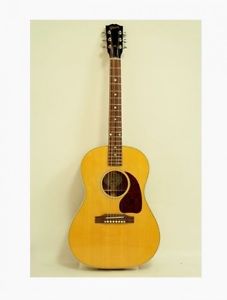 Gibson LG-2 American Eagle Natural w/hard case F/S Guiter Bass From JAPAN #Q601
