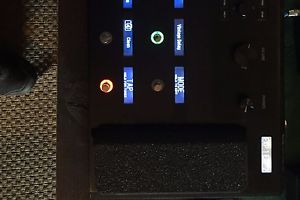 Line 6 Helix Multi-Effects Guitar Effect Pedal