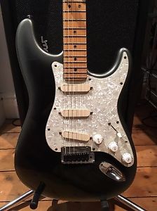 Fender Strat Plus with Case - 1994 - Black Pearl Burst  - Stratocaster