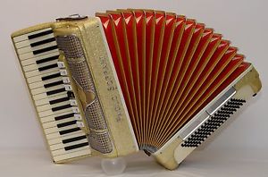 PAOLO SOPRANI GOLD LABEL 96 BASS ACCORDION/MUSETTE/EXCELLENT COND,/DHL SHIPPING