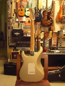 Fender Custom Shop MasterBuild 56Stratocaster J.W.Black Used  w/ Hard case