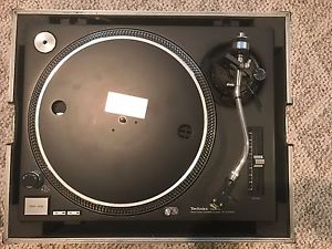 Technics SL 1210 MK2 DJ Turntable