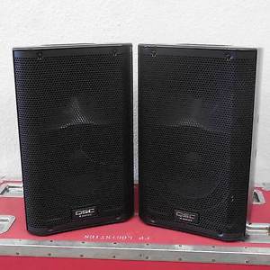 2x QSC K8 8" Two Way Powered Speaker K-8 1000 Watt Active Loudspeaker GREAT COND