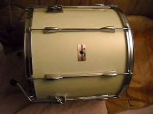 Tom bass yamaha recording custom 18"x 16" drum 80's stage white parfait état !