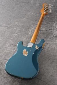 Fender 1966 Precision Bass -Lake Placid Blue- Used  w/ Hard case