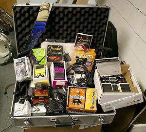 GUITAR EFFECTS PEDALS LOT BOSS DIGITECH BOOSTA   BOX & MORE  BEST CHRISTMAS EVER