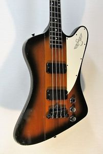 Gibson ThunderBird IV VS Used  w/ Hard case