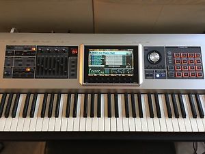 Roland Fantom G8 Keyboard AND Hard Road Travel Case!