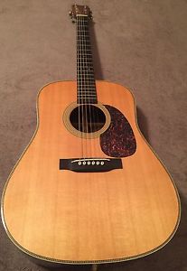 Martin HD-28V Acoustic Guitar