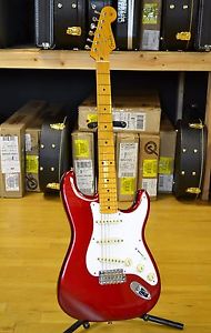 USED Fender Classic Series 50s Lacquer Stratocaster Electric Guitar (327)