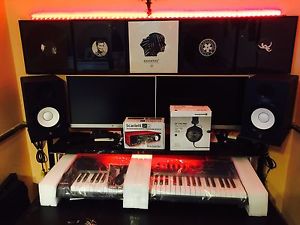 Studio Equipment Yamaha Hs7 Novation Impulse 61 Scarlett 2i2 Beyerdynamic DT770