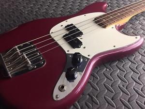 SWEET LITTLE VINTAGE FENDER 1974 MUSTANG BASS EXCELLENT W/DIMARZIO P-BASS PUPS