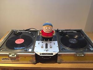 2 black Technics sl 1200