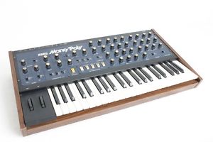 Korg Mono/Poly Vintage Analog Polyphonic Synthesizer w/bag - Very good condition