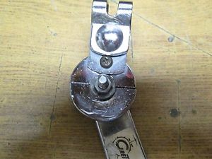 old broken Gretsch tom holder part.
