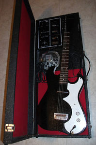 1964 Sears Silvertone Model 1448 Danelectro Guitar w/Amp in Case-VERY Clean Set!