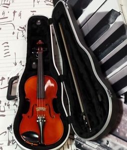 2008 Knilling Silver Medallion 4/4 Violin with Bow and Case Made in Germany