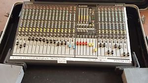 Allen & Heath GL 2400