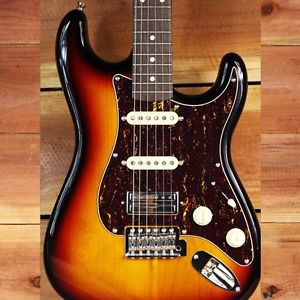 RARE! FENDER SHORT SCALE STRATOCASTER Modern Player 24 Scale Mint Sunburst Strat
