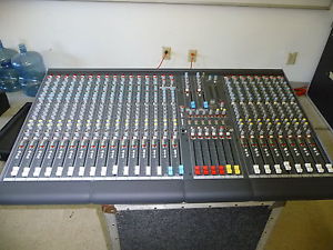 Allen & Heath GL2200 - 24 Channel Analog Mixing Board (Floor Sample Condition)