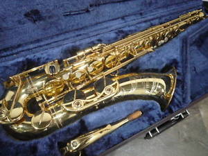 YAMAHA YTS 62 in excellent－ condition from Japan