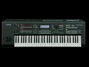 Yamaha MOXF6 61 Key Synthesizer / Keyboard / Workstation