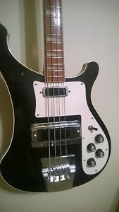Rickenbacker 1973 Model.4001  Used  w/ Hard case