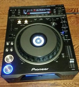 Pioneer DVJ-1000 Professional CD DVD MP3 Audio/Video Turntable DJ Mixer Player