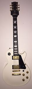 Gibson Les Paul Studio - White and Gold (rare)