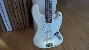 1980's Vintage Fender Jazz Bass Made In Korea W/HSC