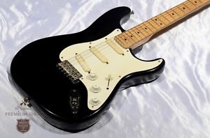 Fender USA 1994 Eric Clapton Stratocaster Blackie Used Electric Guitar EMS F/S