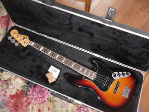 Fender American Deluxe Jazz Bass IV ORIG OWNER EXCELLENT CONDITION ORIG SKB CASE