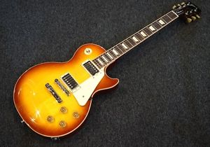 Gibson: Electric Guitar 2016 Les Paul Traditional IT USED
