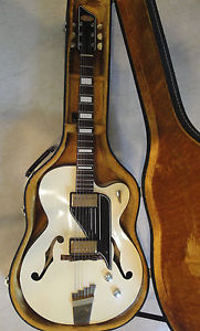 1957 SUPRO "SIERRA" ARCHTOP ELECTRIC GUITAR