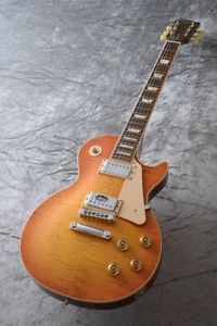 Gibson: Electric Guitar Les Paul Traditional USED