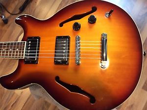 Hamer Newport Pro Electric Guitar